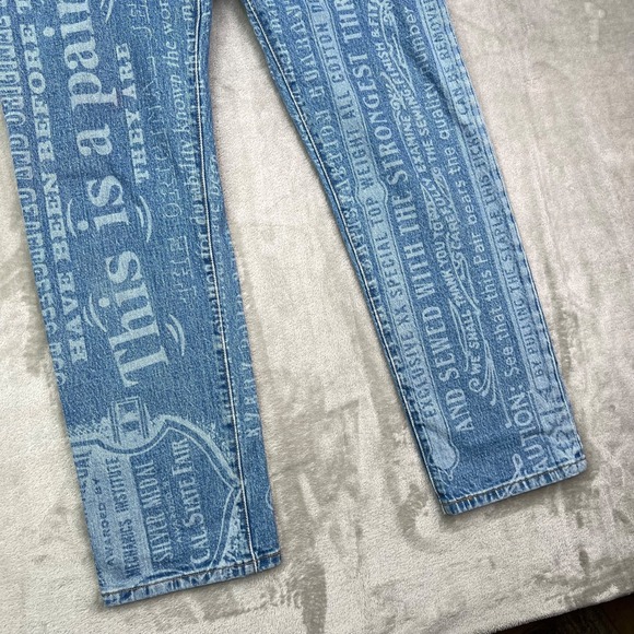 Levis 501 Jeans Women 28x28 Blue Graphic Print Straight Button Fly Western Denim - Picture 4 of 15
